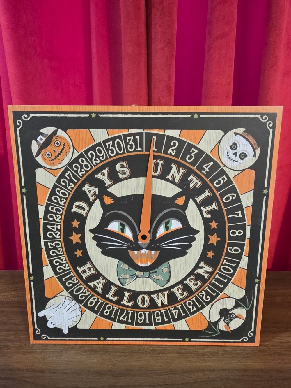 Ashland Retro Black Cat Halloween Countdown Calendar Vintage Carnival Michaels